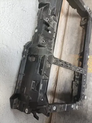 Panel frontal coche Ford fiesta