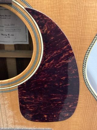 Guitarra Acústica Marrón