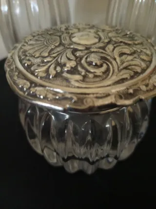 Juego tocador cristal y alpaca años 50