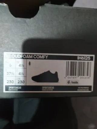 Zapatillas Adidas Negras y Blancas