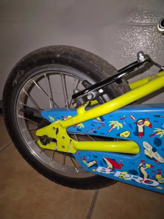 Bicicleta infantil B-Pro 14