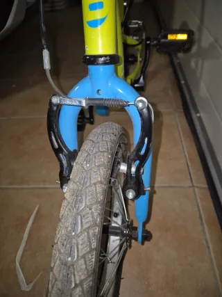 Bicicleta infantil B-Pro 14