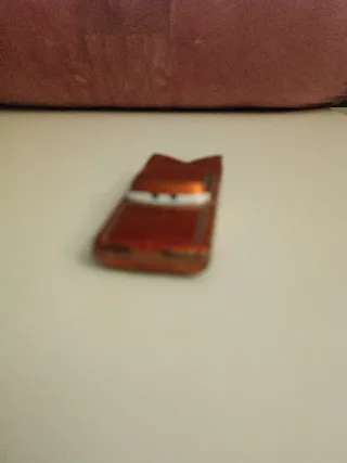 Rayo McQueen Rojo Amarillo Disney Pixar