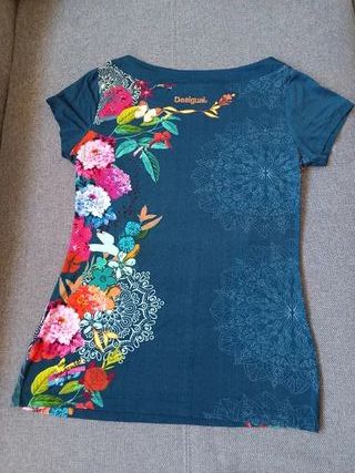 Camiseta Desigual floral multicolor
