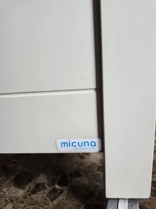 Cuna Micuna + colchón (120x60) con luz LED