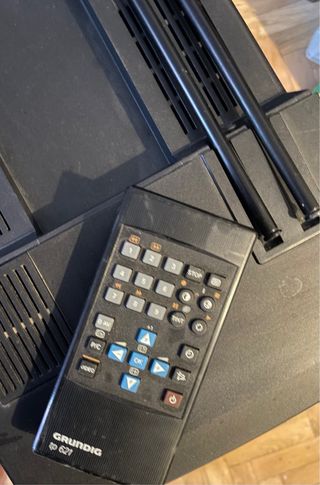 TV Grundig pequeña tubo ideal consola Retro