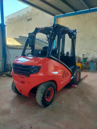 Carretilla Linde 5000 kg Triplex