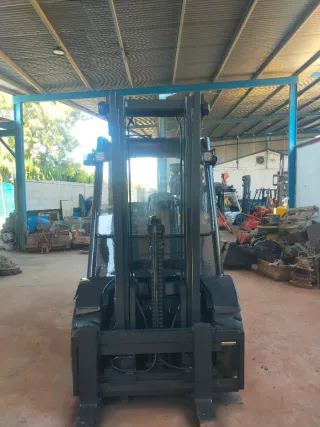 Carretilla Linde 5000 kg Triplex