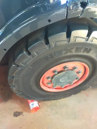 Carretilla Linde 5000 kg Triplex