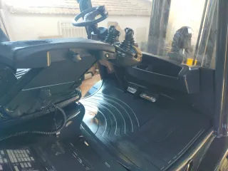 Carretilla Linde 5000 kg Triplex