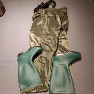 Vadeador de pesca, sólo recogida, no negociable.