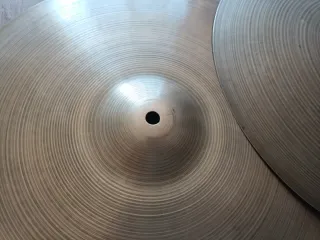 Hi-Hat Avedis 16" 60s
