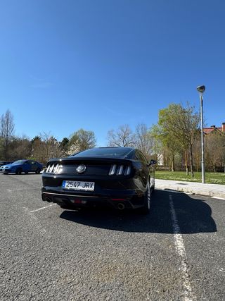 Ford Mustang 5.0 V8