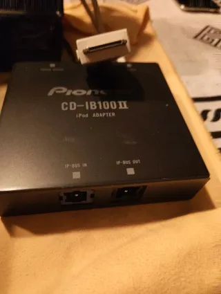 Pioneer MEH-P7100R + Adaptador iPod