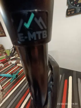 Rockshox 35 silver TK 29" 130mm EMTB