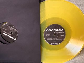 Caja Vinilos Afrotronic 3 LP Box audiopharm