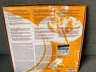 Caja Vinilos Afrotronic 3 LP Box audiopharm