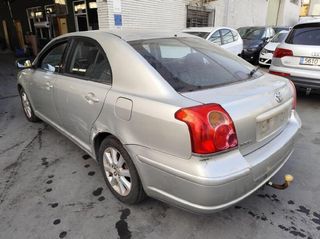 Centralita motor toyota 225902 8966105691 avensis