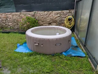 Spa Intex Sáhara 4 personas