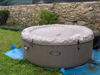 Spa Intex Sáhara 4 personas