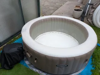 Spa Intex Sáhara 4 personas