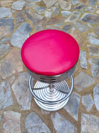 Taburetes de bar. Estilo diner Americano. 14 unid.