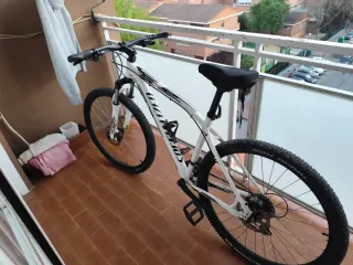 Bicicleta Specialized Pitch Sport