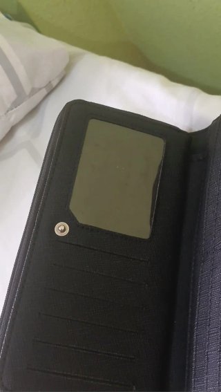 Monedero Cartera Negra Tachuelas Plateadas