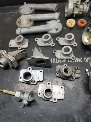 Carburador y caja de láminas Vespino