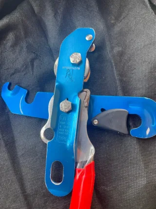 Descensor Petzl Stop