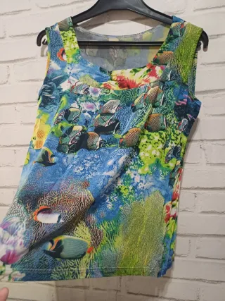 Camiseta sin mangas con estampado de peces