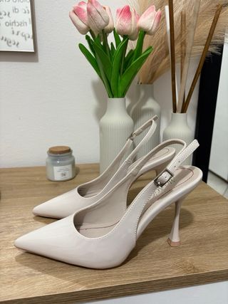 Scarpe décolleté eleganti tacco avorio, nuove