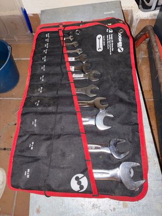 Juego de 12 llaves fijas Dogher