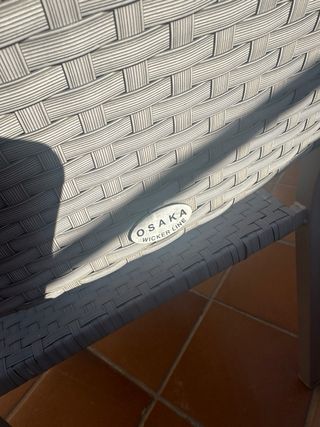 Mesa y 3 Sillas Terraza Mimbre y Cristal