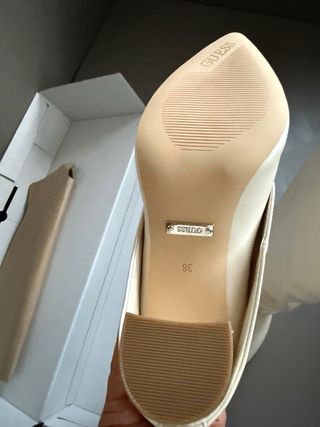 Botas Guess Beige Talla 38