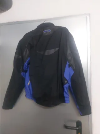 Chaqueta de moto LEVIOR negra y azul