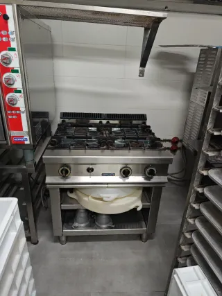 Cocina Industrial Repagas 4 Fogones