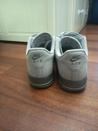 Nike Air Force 1 Grises Talla 42