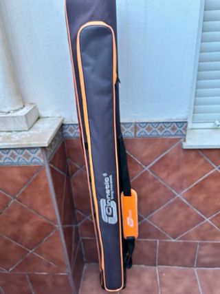 Caña de surfcasting Colmic con funda