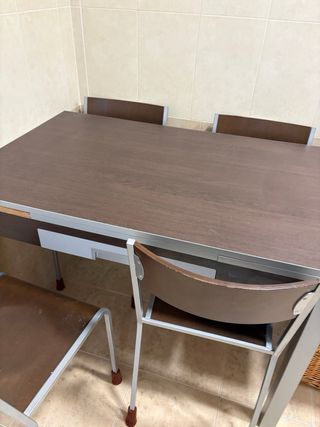 Mesa de cocina madera y metal