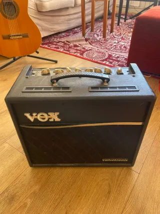 Amplificador Vox VT20+