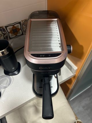 Cafetera Cecotec Cumbia Negra y Rosa