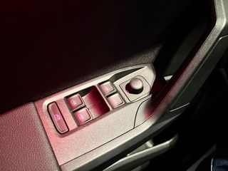 Seat Arona FR 2025 TSI 115cv. GARANTÍA OFICIAL