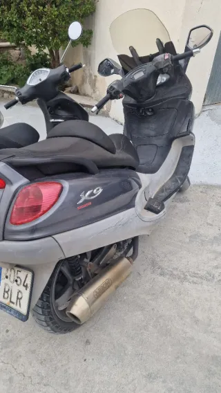 Piaggio X9 evolution 250 y X9 180