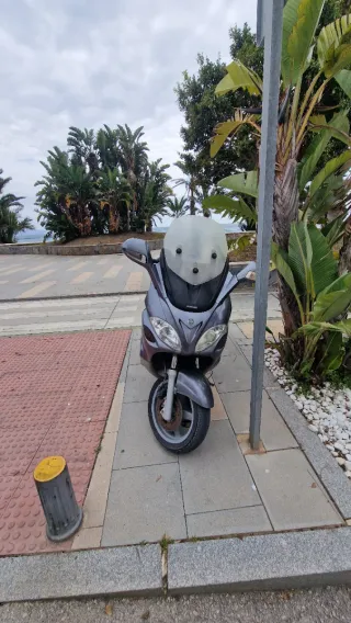 Piaggio X9 evolution 250 y X9 180
