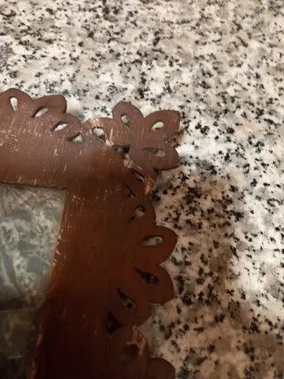 Marco antiguo madera para restaurar