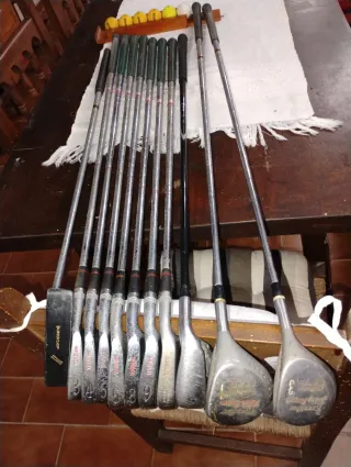 Set Palos Golf + 6 Pelotas