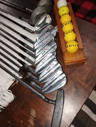 Set Palos Golf + 6 Pelotas