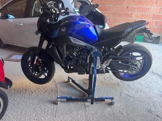 Yamaha MT-09 2023 A2 – Garantía oficial 5 años
