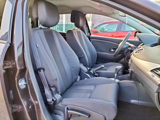 Renault Megane Sport Tourer 1.5dCi Dynamique EDC 5